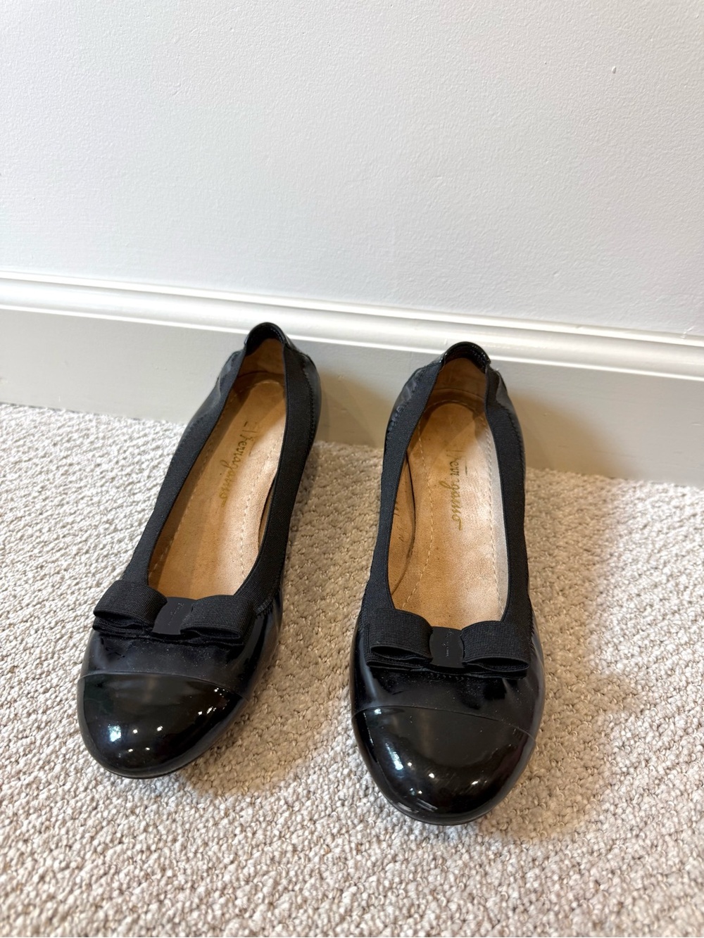 Salvatore Ferragamo Black Patent Elastic Block Heel Pump⁠